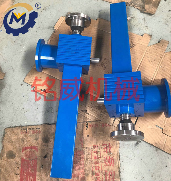 螺旋絲桿升降機(jī)在實(shí)際操作中怎么應(yīng)用